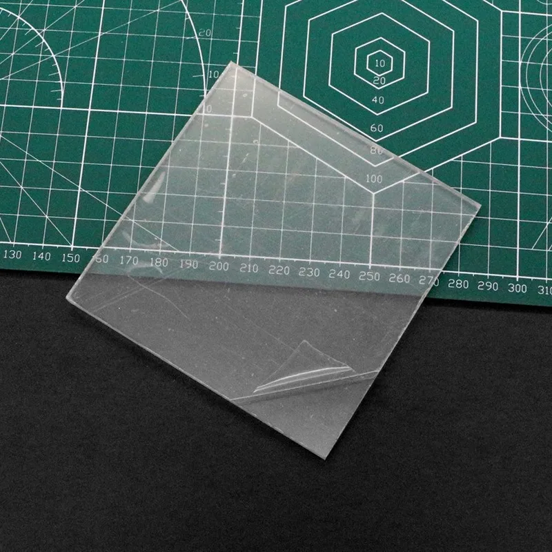 

Thickened 0.5cm 10 *10cm Acrylic Mud Pressing Plate Ultra Light Clay Pressing Plate Tool Soft Pottery Clay Plastic Kneader