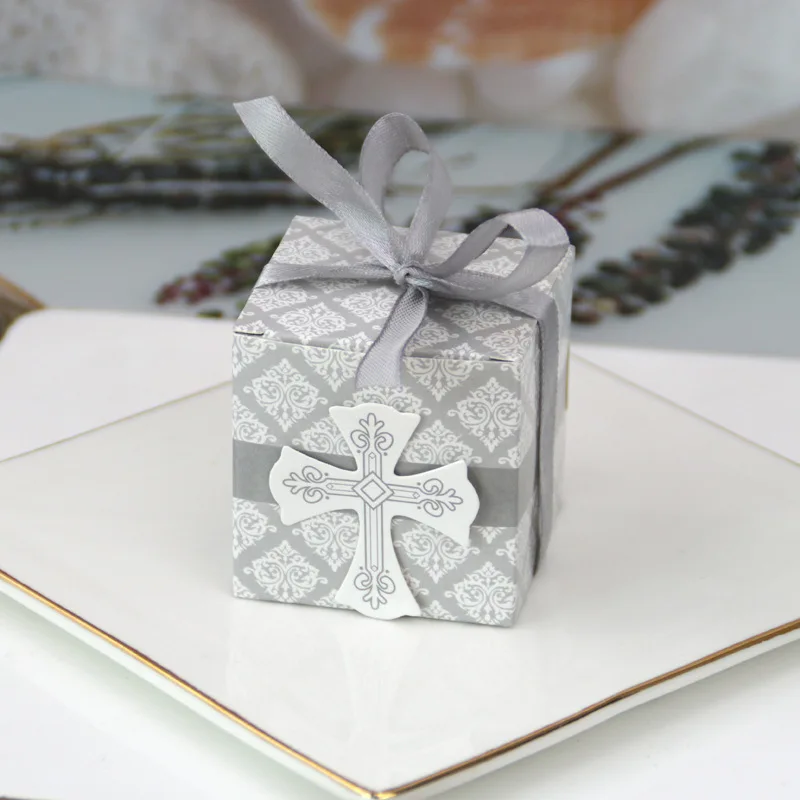 Крестообразная коробка конфет Подарочная для детского душа крещение вечерние