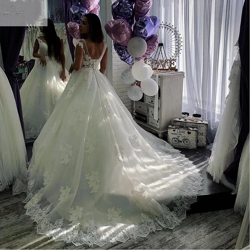 

ANGELSBRIDEP Scoops Neck Ball Gown Wedding Dresses Robe De Mariee Luxury Appliques Court Train Formal Bride Gowns Plus Size