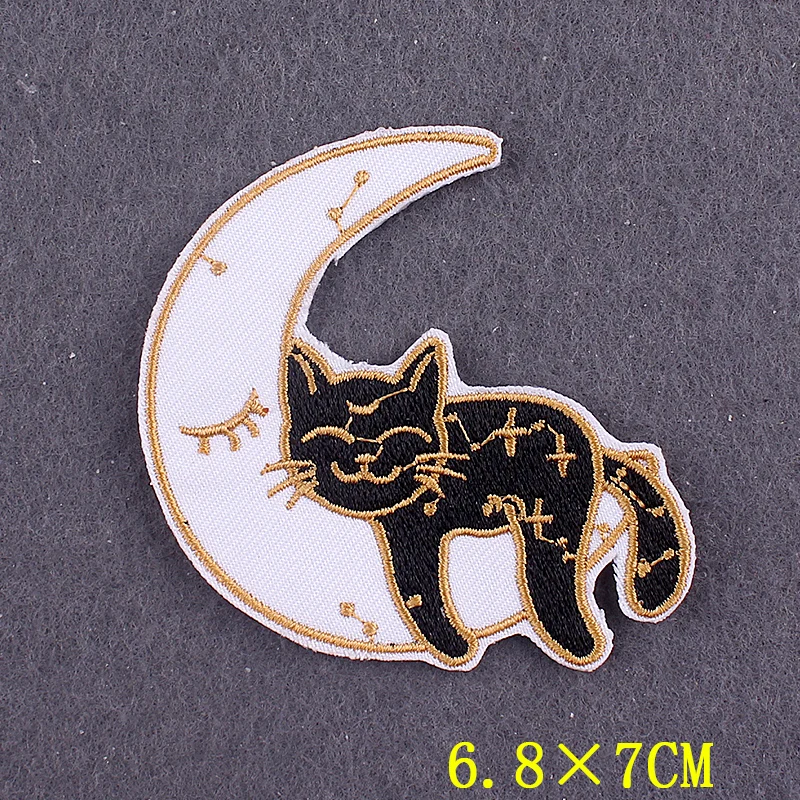 Термоклейкие нашивки с изображением Милого Животного динозавра | Дом и сад