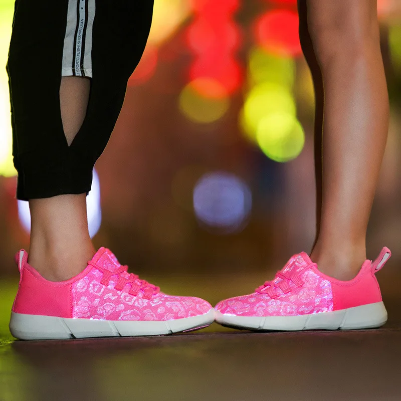 Светящиеся кроссовки Светящийся светильник Обувь для мужчин и женщин Мужская