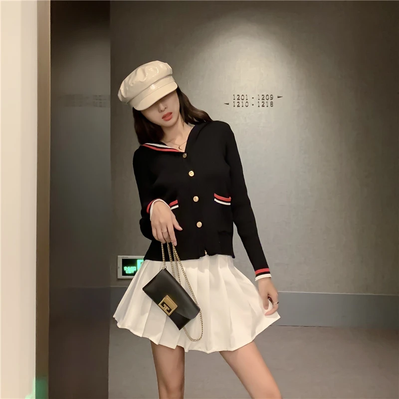 Hi Girl весенний тонкий свитер с капюшоном длинным рукавом цветными вставками