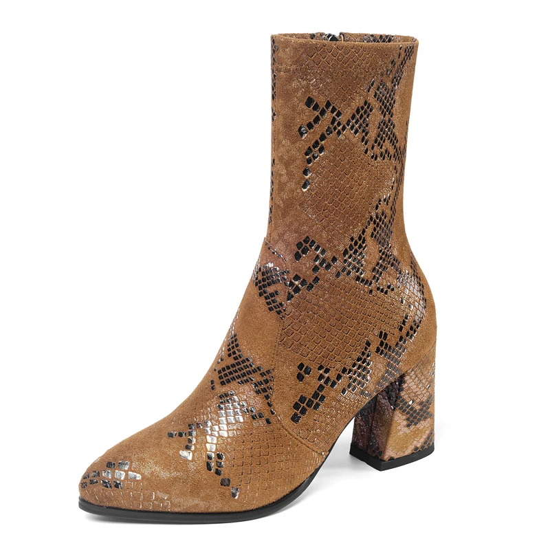 

Женские сапоги до середины икры со змеиным принтом, на Высоком толстом каблуке