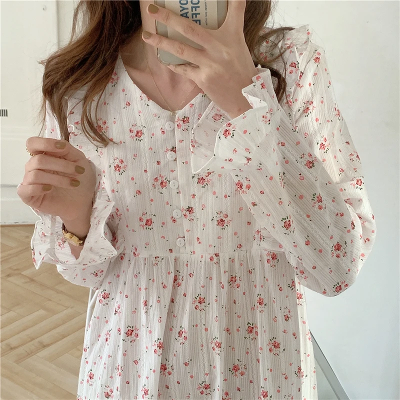 

Alien Kitty V-Neck Sleepwear Spring Dress Foloral Sweet Women 2021 Chic Comfortable Korean Cotton Fashion Pajamas Nightdress