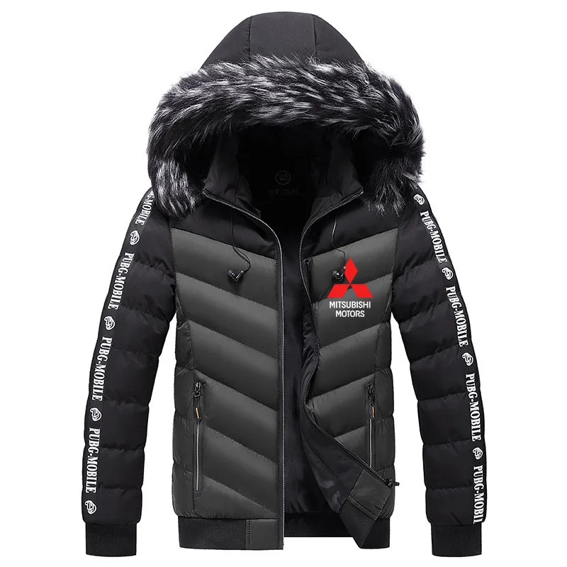 

Куртка пуховая мужская с меховым воротником и принтом логотипа автомобиля