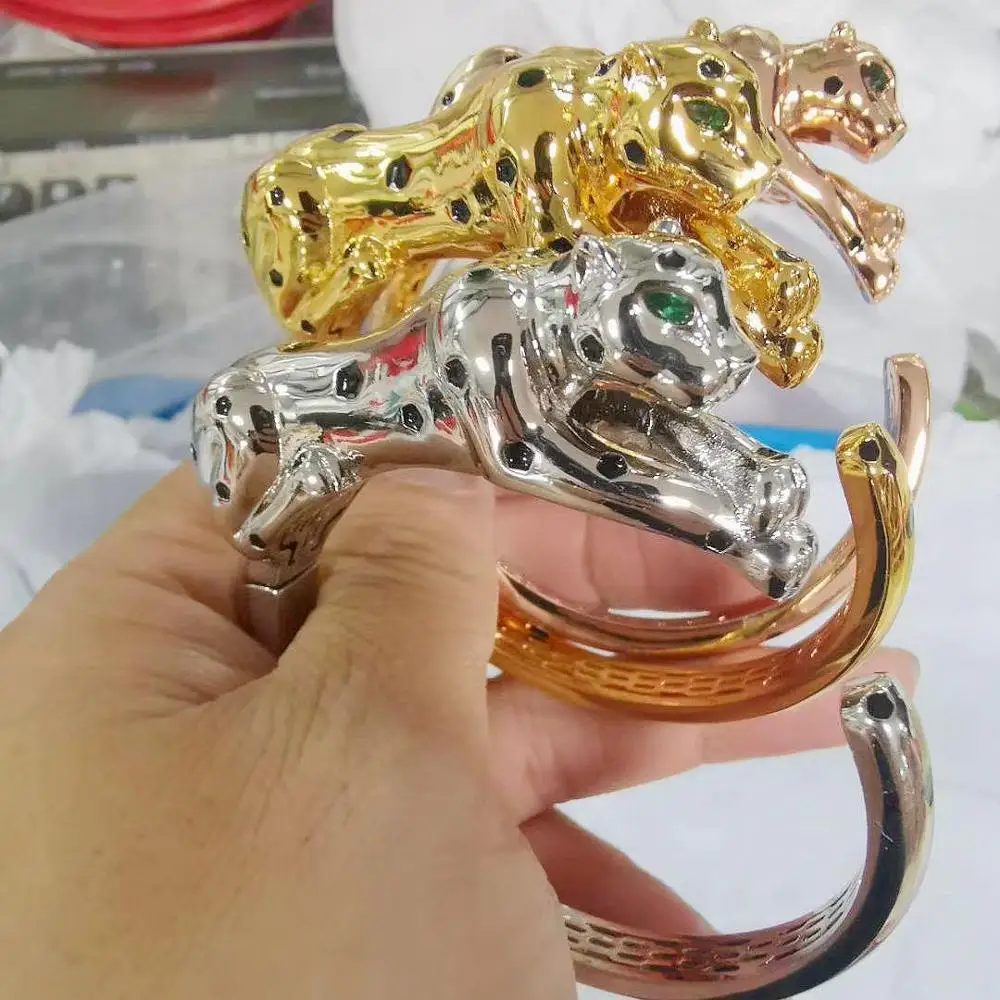 

Black spot Leopard bracelet Animal Panther Ccuff Bangle for Men or Women Ddesigner Copper Jewelry 2020