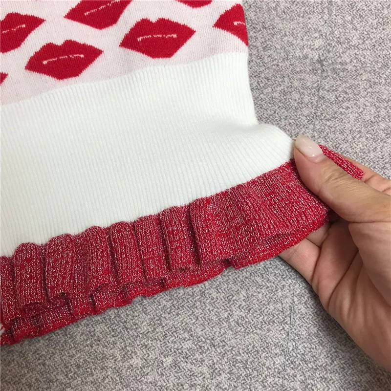 

Luxury Designer Brand Knitted Sweater for Women Vintage V Neck Contrast Color Red Lip Ruffles Knitted Cardigans Sweater