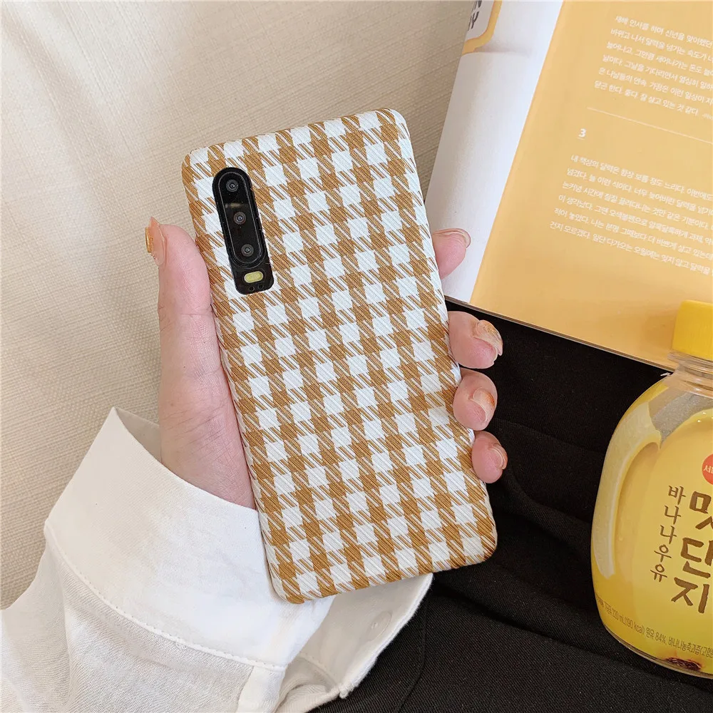 ELALA Cloth Fabric Phone Case For Huawei P20 P30 Pro Nova 5 Warm Plaid Plush Simple Cases Hard PC Cover |