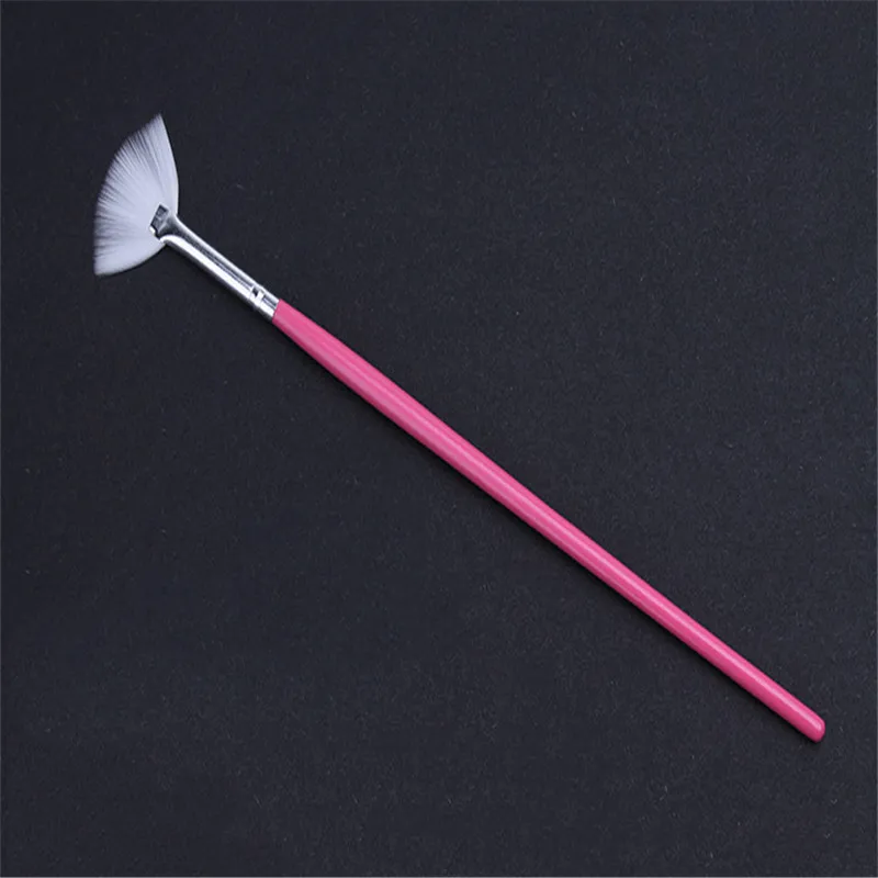 

Hot Selling Nail Art Fan-shape Brush Pen Dust Cleaning Pink Brush for Gradient effect Creating Manicure Drawing Brush C064