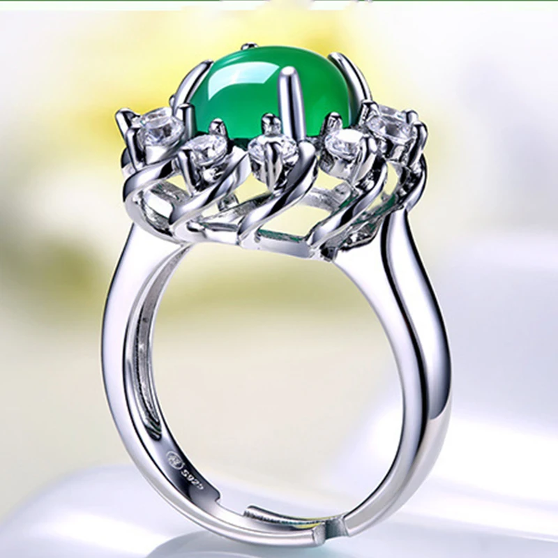 Женское кольцо с изумрудом из серебра 925 пробы | Украшения и аксессуары
