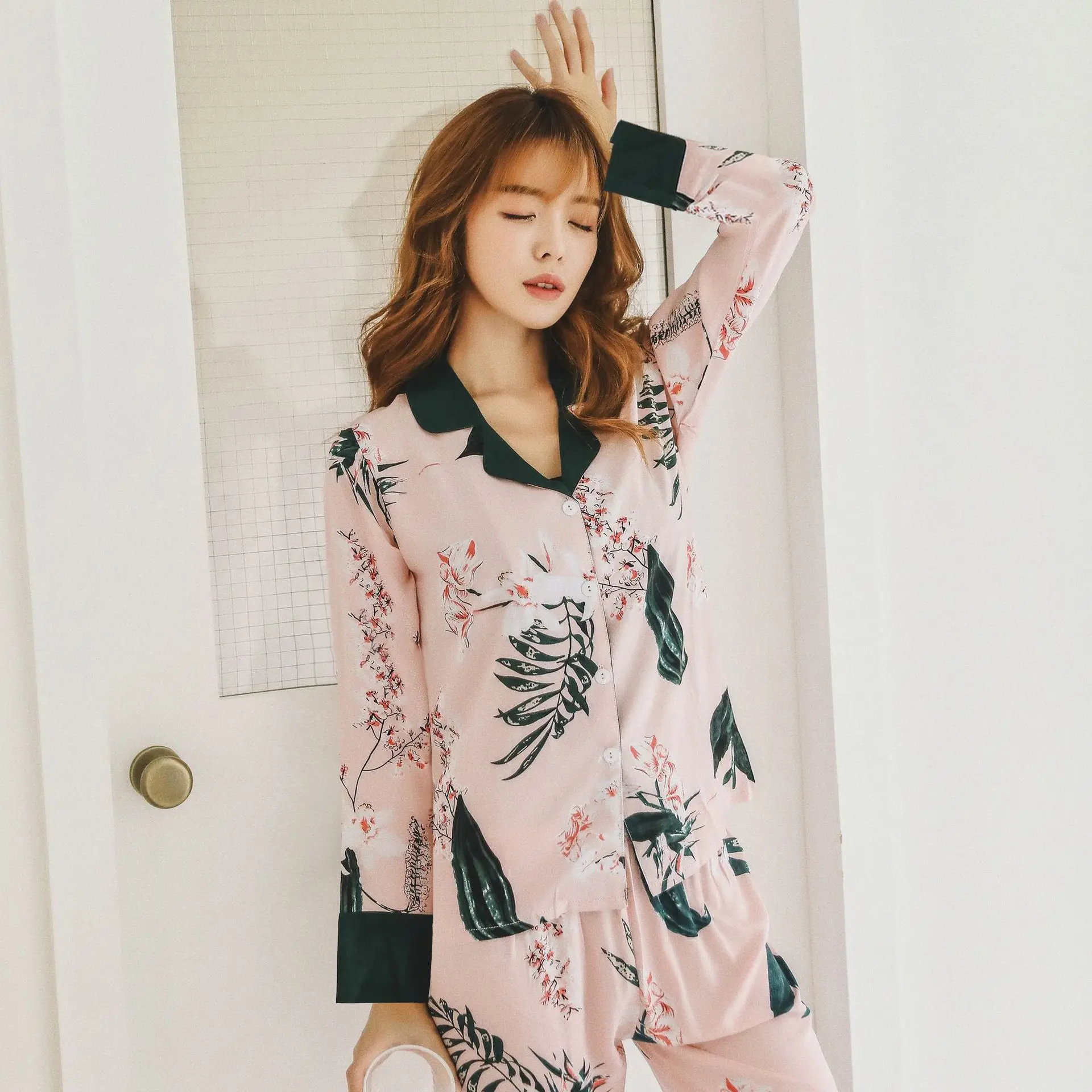

Autumn New Style Cotton Silk Powder Women Pajamas Cotton Sleep Tops Dormir Tops Camisola Sleepwear Sonno Tops Pajama Set Women