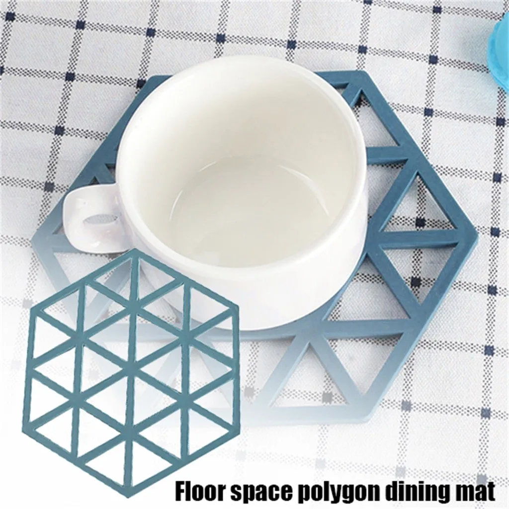 Коврик для стола с геометрическим рисунком устойчивый к ожогу силиконовый