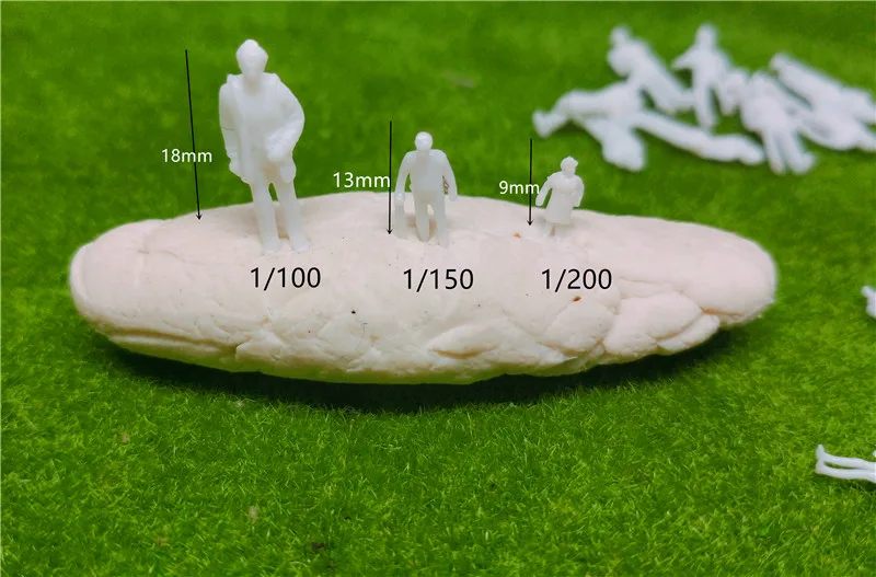 

100 hybrid model 1/100-1/200 white passengers proportion, used for building landscape model train construction