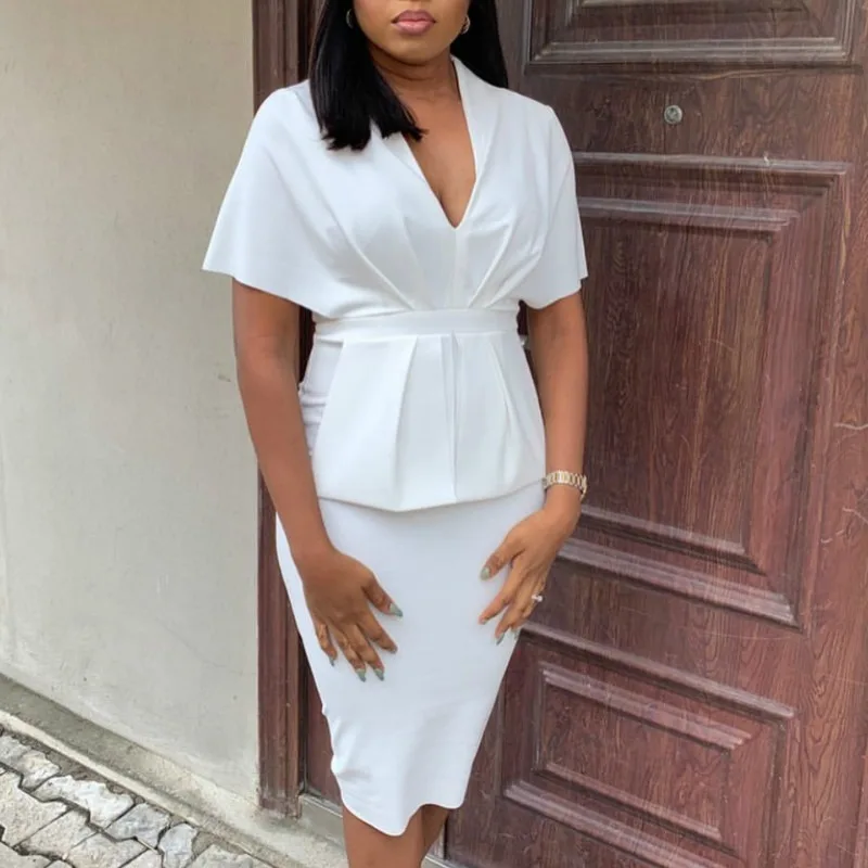 Женское элегантное белое офисное платье с v образным вырезом и рукавом накидкой в