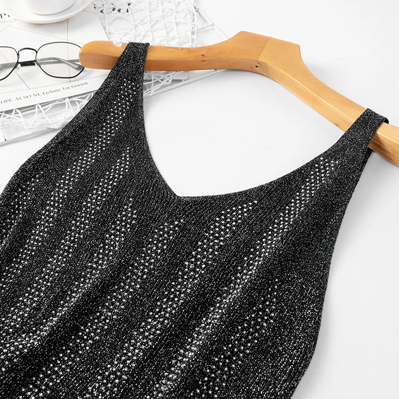 Майка женская трикотажная с люрексом топ без рукавов в Корейском стиле свободная