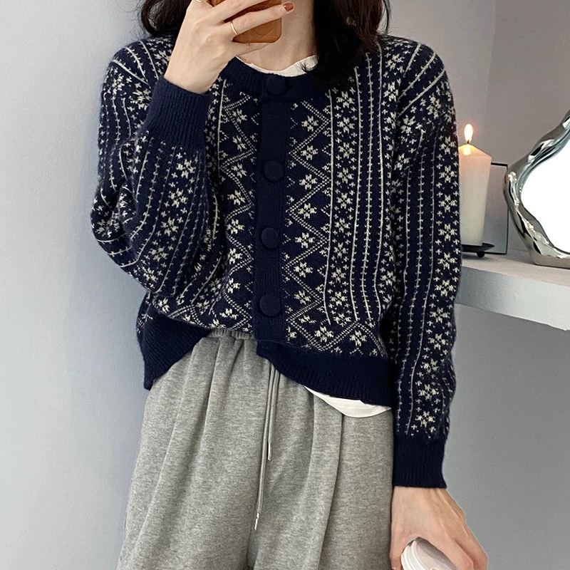 

Sweaters&Jumpers