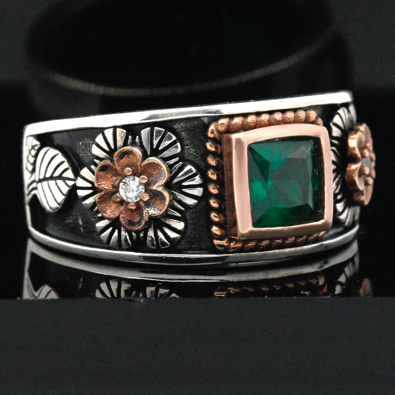 Мужское кольцо из серебра 925 пробы под розовое золото в стиле ретро с прозрачным