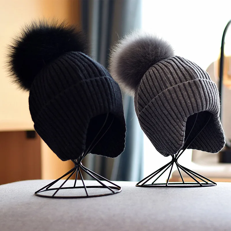 

Hat Women Winter Knit Real Fox Fur Pompom Beanie Autumn Warm Skiing Accessory For Teenagers Outdoors Woolen Hat Luxury S2894