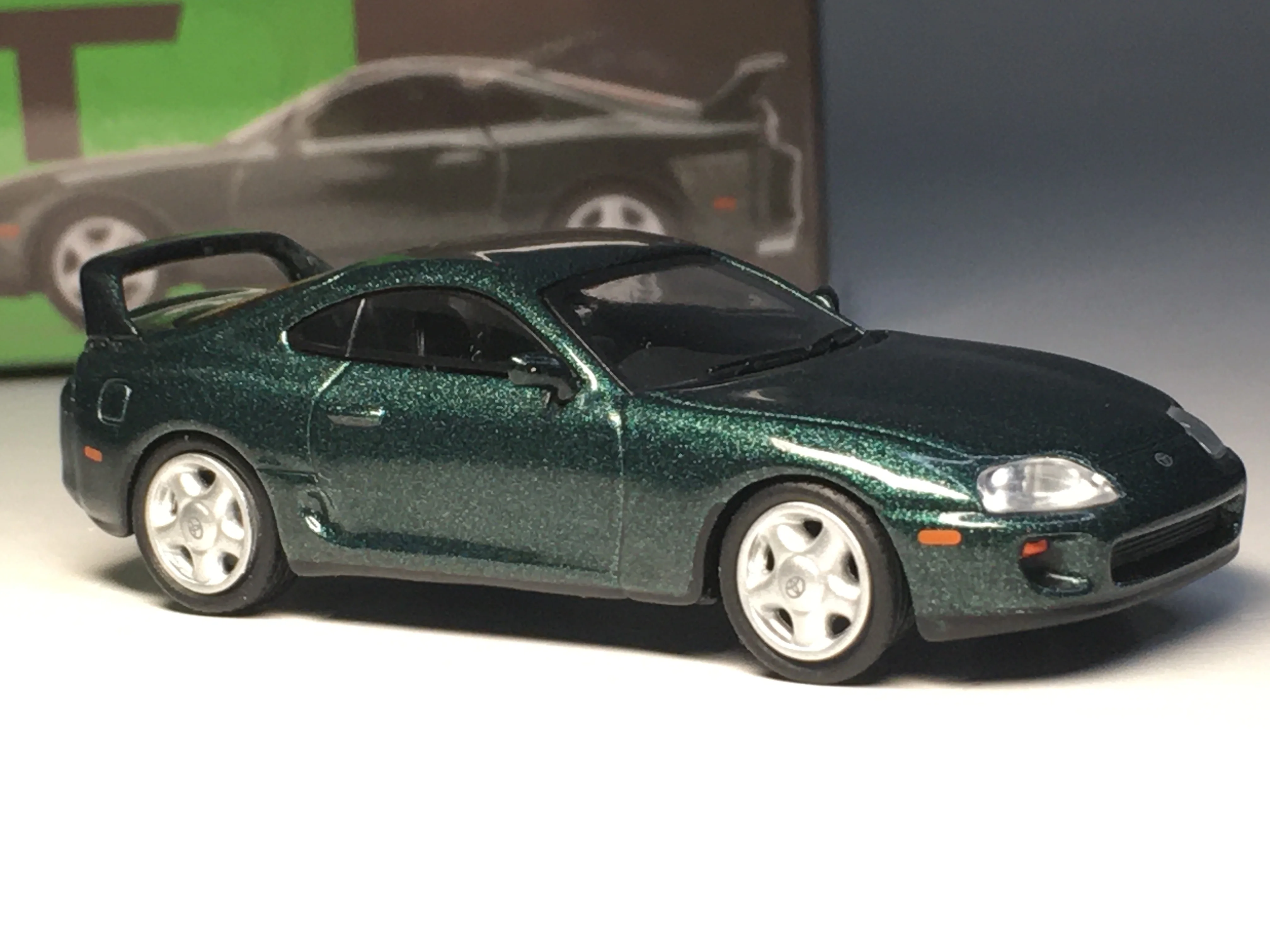 

MINI GT 1/64 Toyota Supra JZA80 Dark Green Pearl Metallic RHD MGT00230-R Die Cast Model Car Collection Limited
