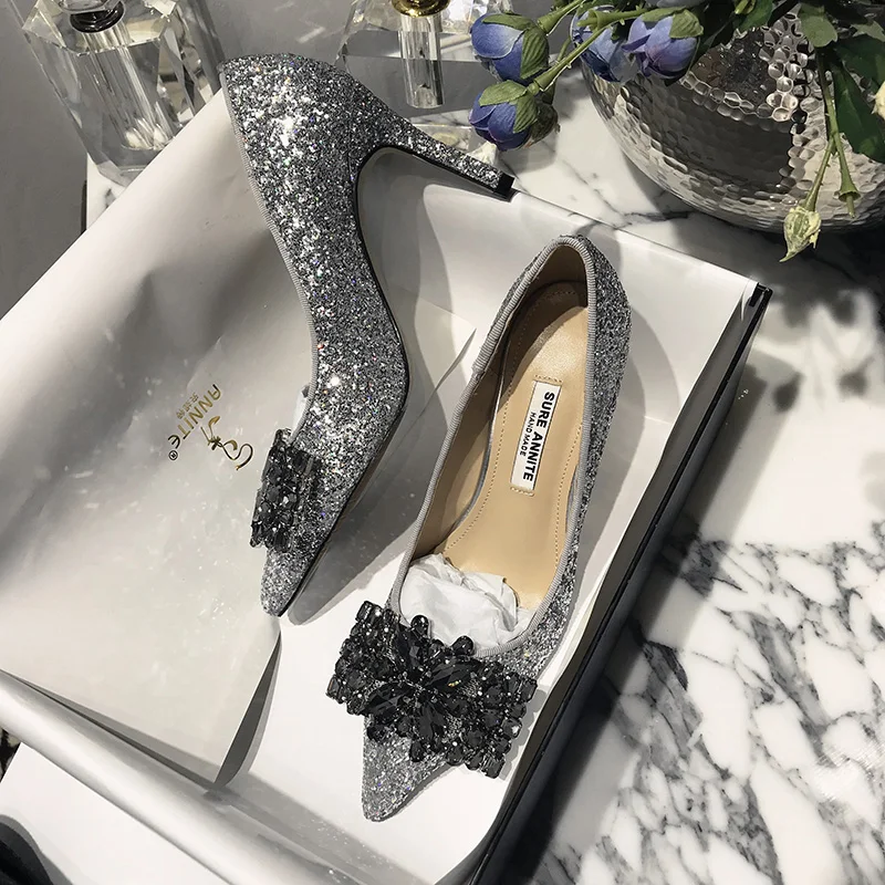 Tacones Mujer/Осенняя женская обувь; туфли-лодочки с острым носком; шикарные женские свадебные туфли на высоком каблуке со стразами; scarpe donna