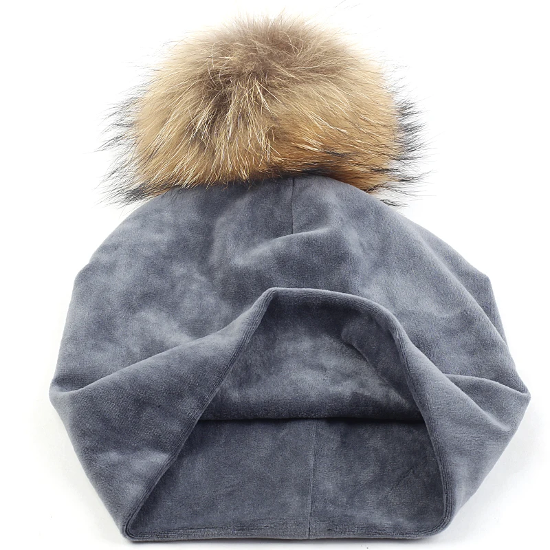 Женская Шапка-бини с помпоном из натурального меха 15 см | Аксессуары для одежды