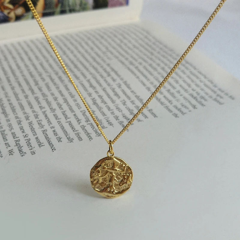 Peri'sbox необычное колье с монетой из стерлингового серебра 925 пробы, текстурированное ожерелье с золотой цепочкой, Стильное ожерелье, дизайн