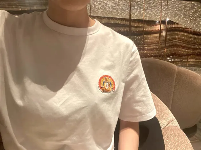 

Футболка женская с вышивкой лисы, 100% хлопок, с круглым вырезом и коротким рукавом