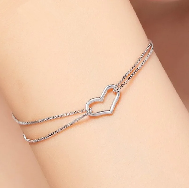 

925 Silver Heart Bracelet for Women's New Fashion Temperament Chain Simple Vintage Luxury Design Feeling Bracelets Jewelry