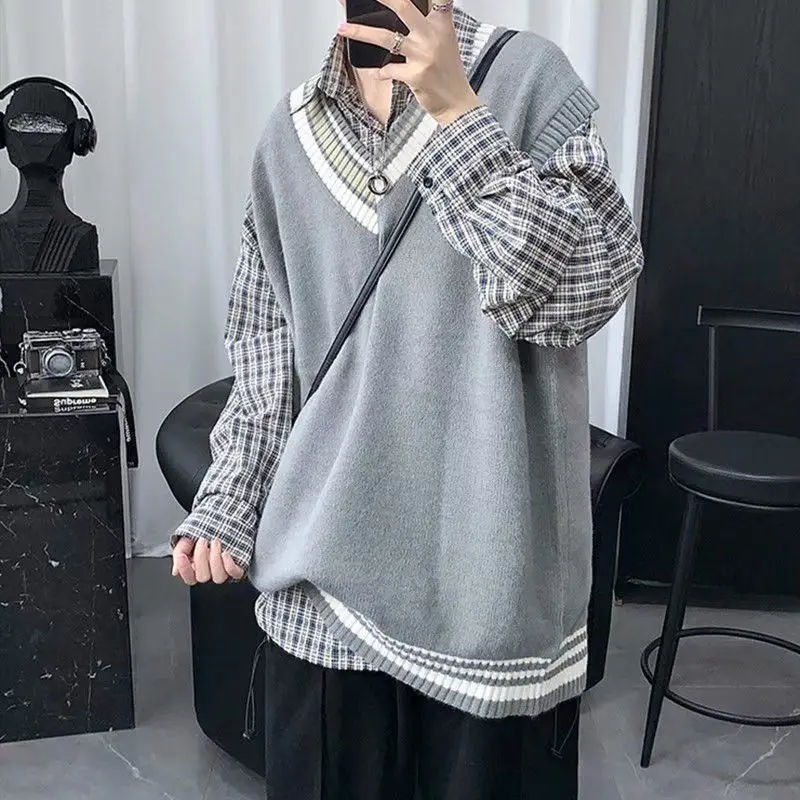 Жилет мужской осенне-зимний с V-образным вырезом |