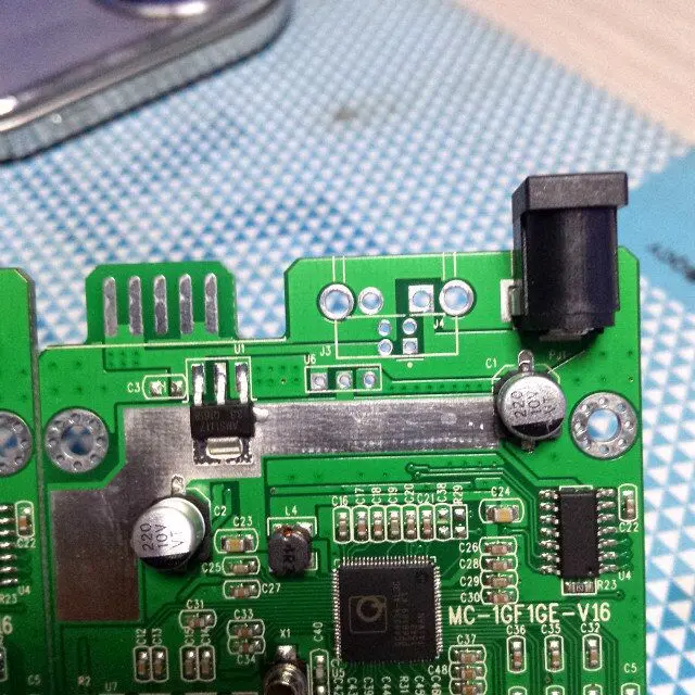 

Optical Transceiver Board Gigabit QCA8334 Has Passed the 1000M Bandwidth Test of the Network Analyzer.