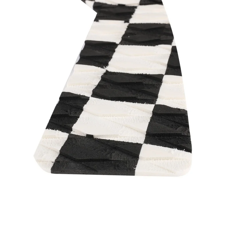 

Surfboard Anti-slip Mat Surfboard Accessories Non-slip Mat Anti-slip Pad Heel Pad Black And White Grid XQ