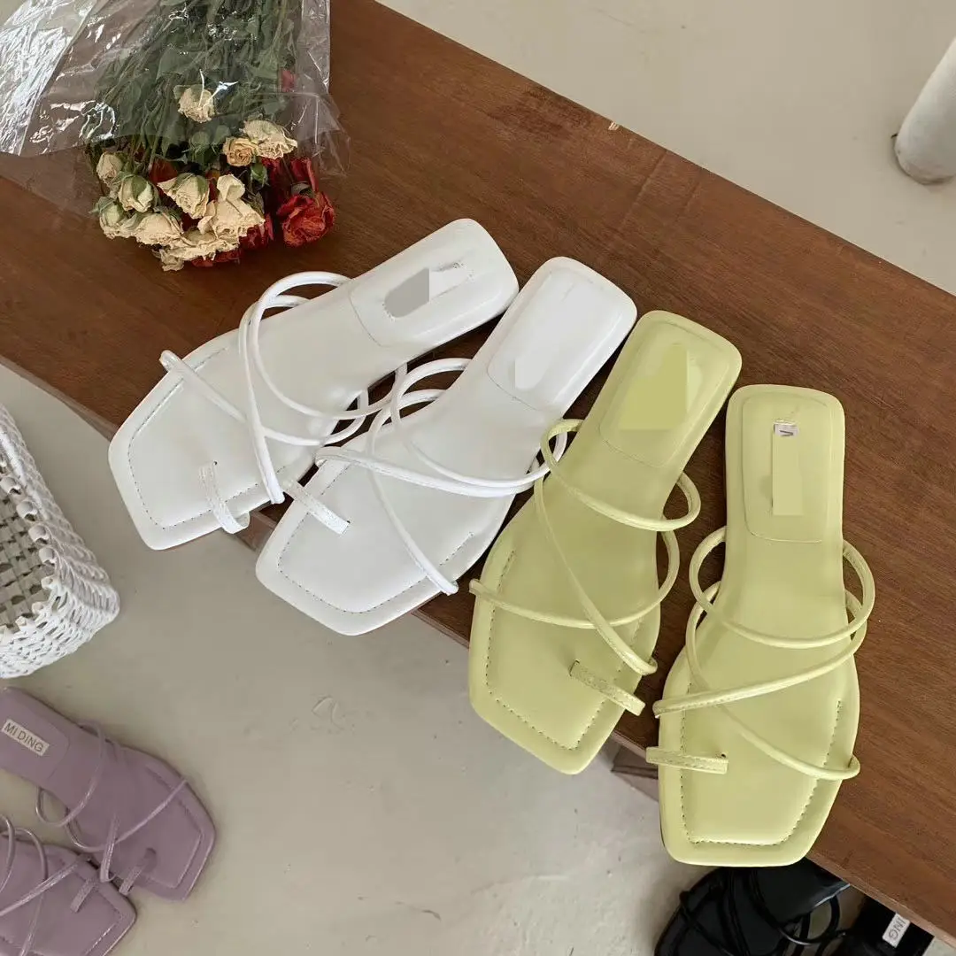 Босоножки женские резиновые удобная летняя обувь на плоской подошве модные