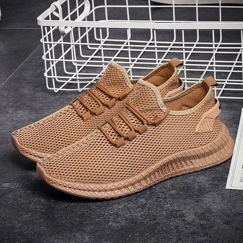 Мужские кроссовки на шнуровке черные или цвета хаки для бега повседневная обувь