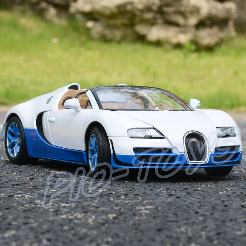Подарок на Новый год большая металлическая модель Vitesse 1/18 Коллекционная