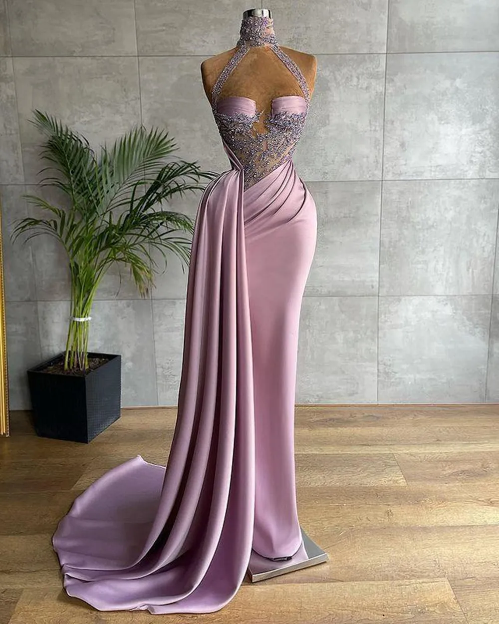 

2022 Arabic Plus Size Lilac Lace Beaded Evening Dresses High Neck Sexy Sheath Prom Formal Party Second Reception Gowns
