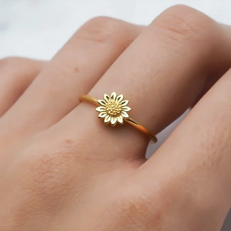 Фото Женское кольцо с подсолнухами аксессуар на мини-палец узором в виде подсолнухов