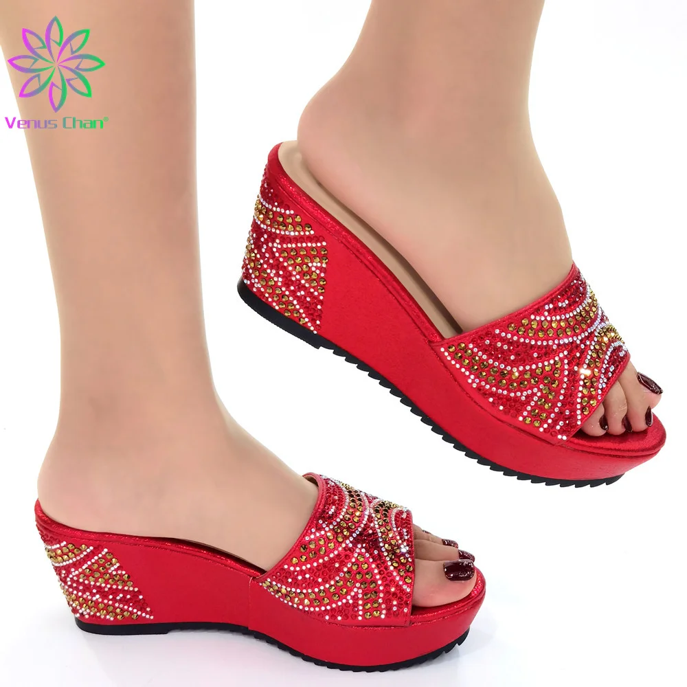 

2021 Dew Slippers Summer New Rhinestonc Stiletto Mules Flexible Dew Red Women's Pumps Sexy Pointed Toe Slingbacks Ladies Party