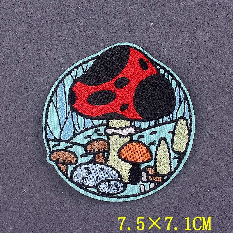 Нашивки для одежды с вышивкой на природе | Дом и сад