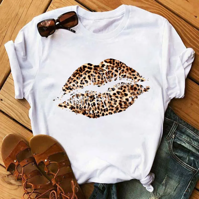 

Y2k Aesthetic Women Sexy Tops New Lip Lady Graphic T Shirts Casual Print Short-sleeved Summer Plus Size Tee