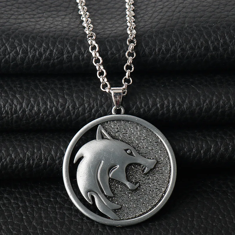Цепочка с подвеской в виде головы волка для мужчин |