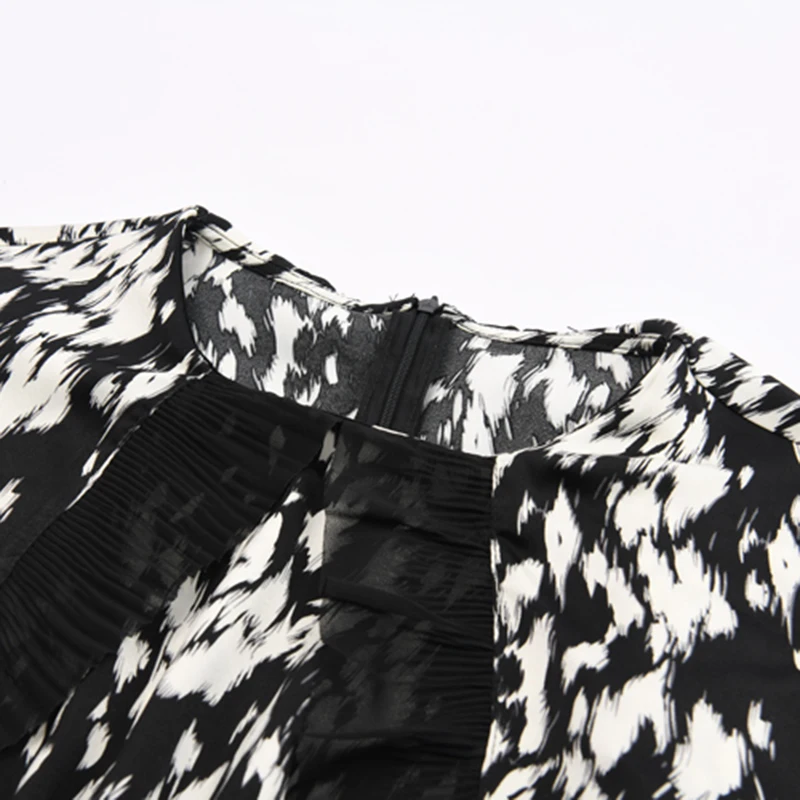 

[EAM] Women Black Big Size Ruffles Printing Blouse New Lapel Long Sleeve Loose Fit Shirt Fashion Tide Spring Summer 2021 1DD6239