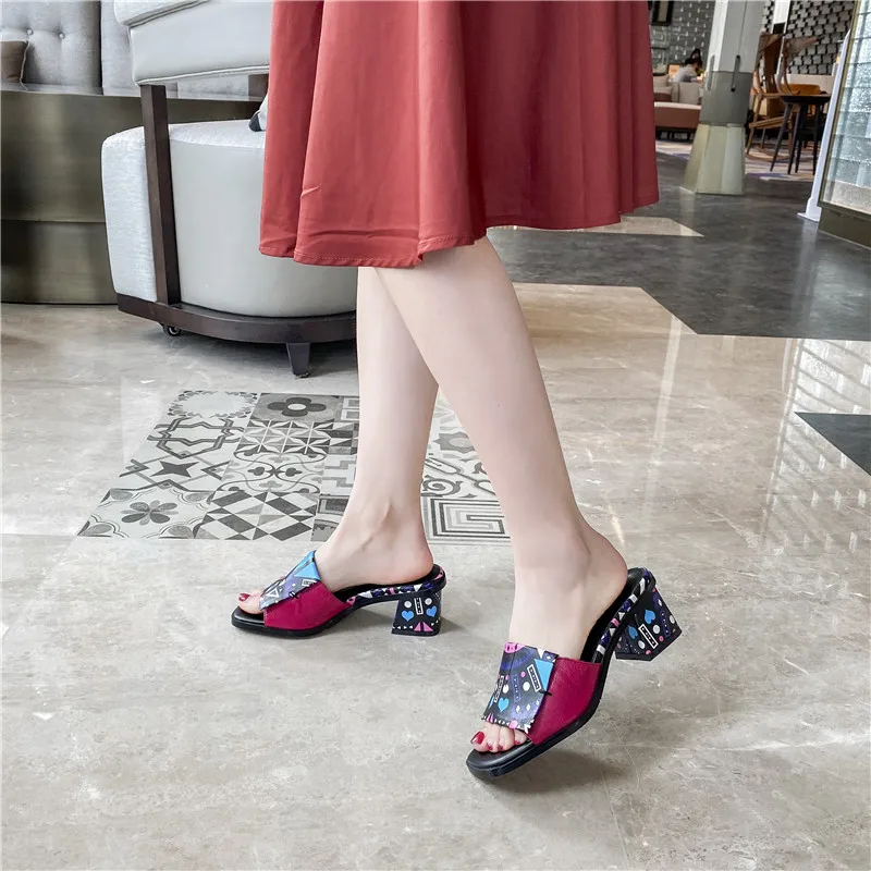 FEDONAS/разноцветные босоножки из натуральной кожи для девочек Выразительные