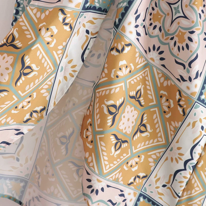 

PUWD Vintage Woman Loose Printed V Neck Satin Dress 2021 Spring Fashion Ladies Pleated Vacation Dress Female Elegant Dresses