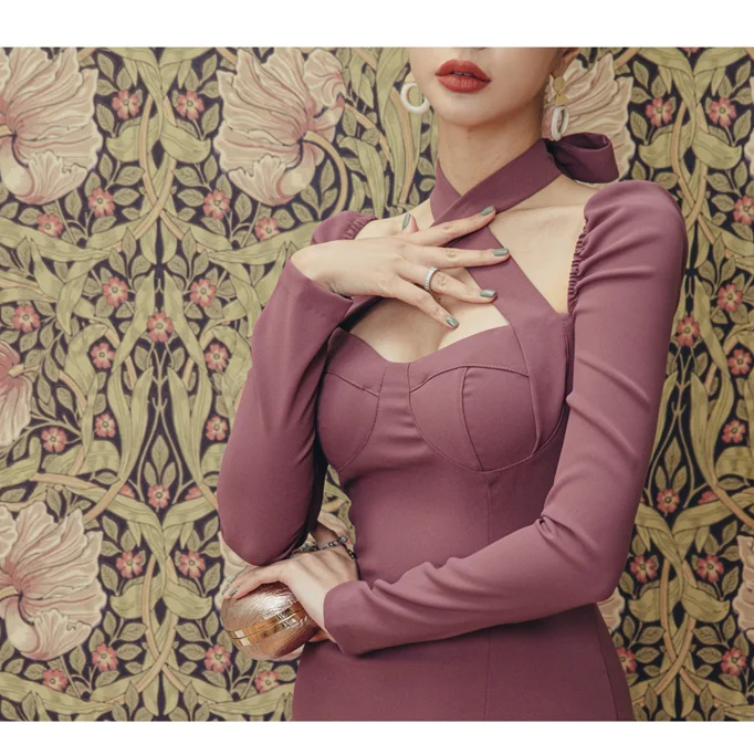 

Knee-Length Backless Vestidos Autumn Winter Outfit New Female Long-Sleeved Split Sheath Solid Sexy Halter Dress