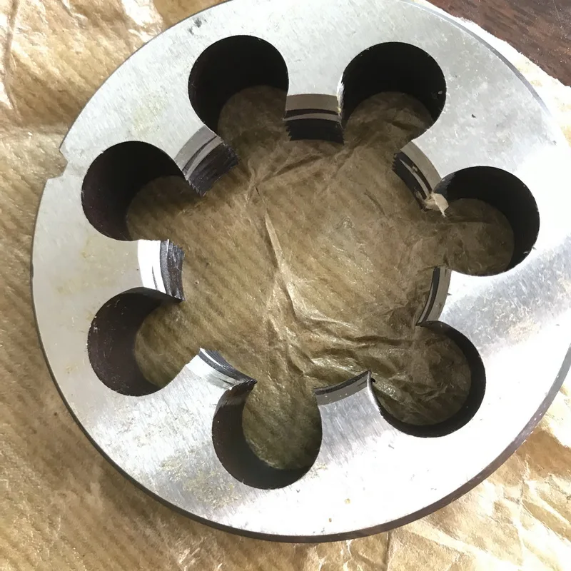 Бесплатная доставка 1 шт. BSP Die G1 1/4 &quot 11 резьбовые штампы для труб инструменты