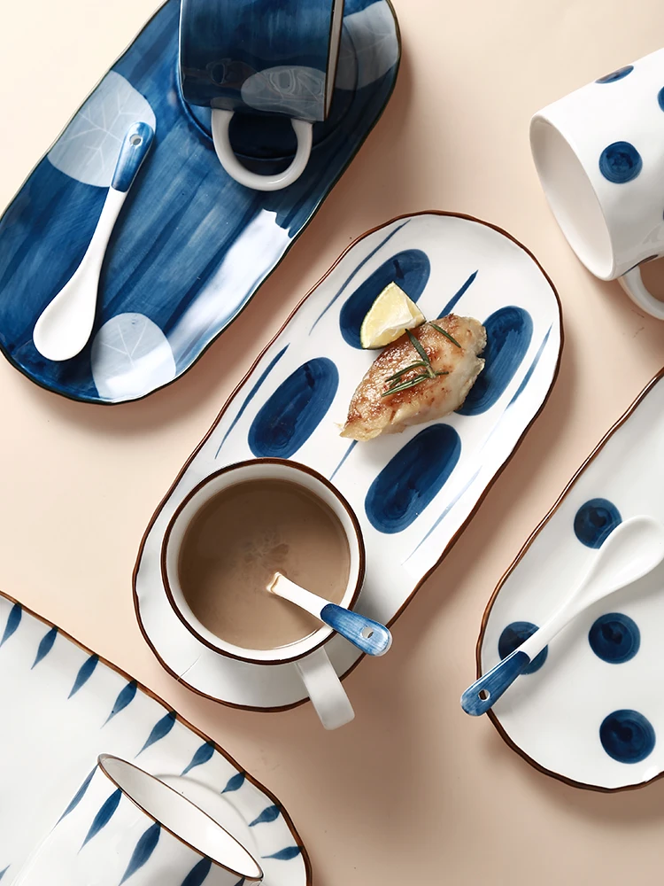 

European Ceramic Coffee Cup Set Simple Modern White Tea Cup Tray Set Spoon Reusable Porcelain Tazas De Cafe Drinkware EB50BD