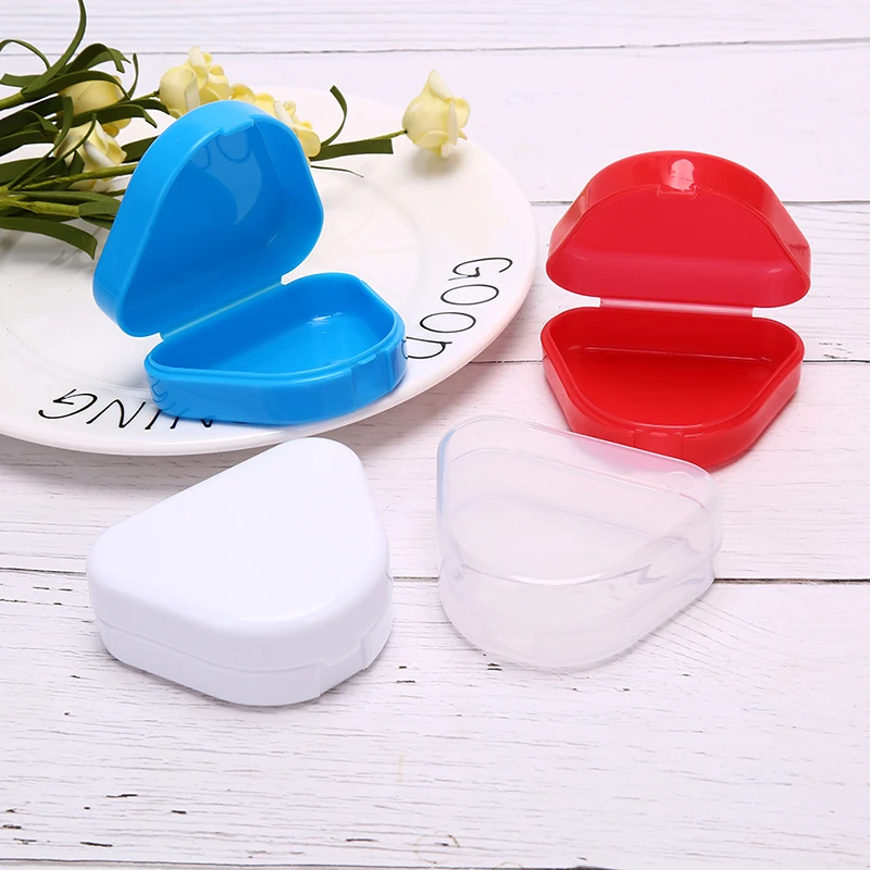 

1pcs Dental Retainer Box Mouthguards Dentures Sport Guard Denture Storage child and Adult Orthodontic Container 3 Color