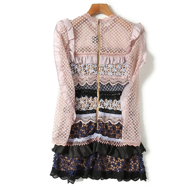 Женское кружевное платье с длинным рукавом модельное винтажное мини цветочным