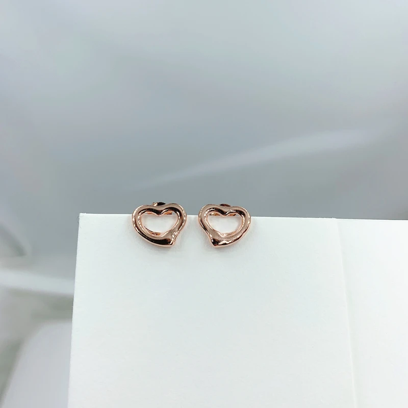 

Woman Earring Heart-shaped Cutout accessories Geometric heart shape Silverware 925 Sterling silver Jewelry Valentine's Day gift