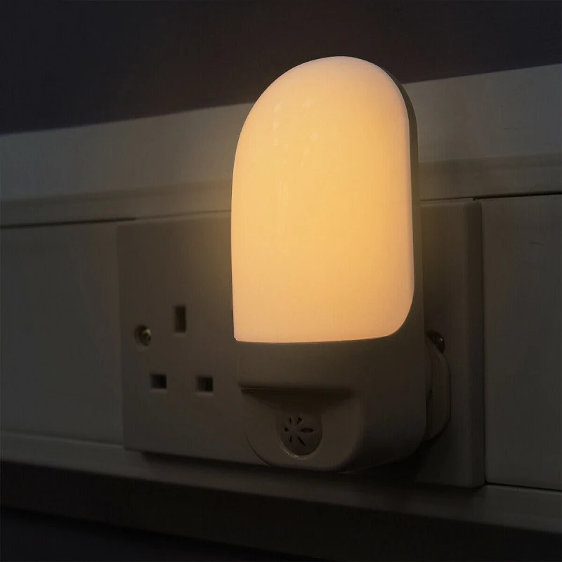 

Автоматический энергосберегающий светодиодный ночсветильник